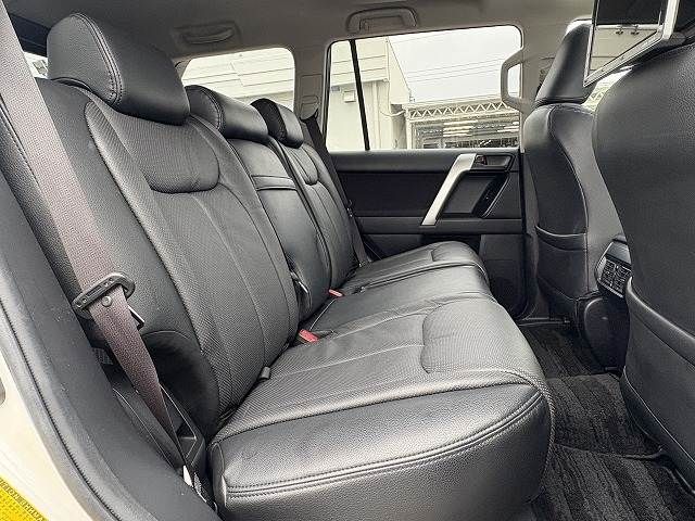 TOYOTA LANDCRUISER PRADO 2020