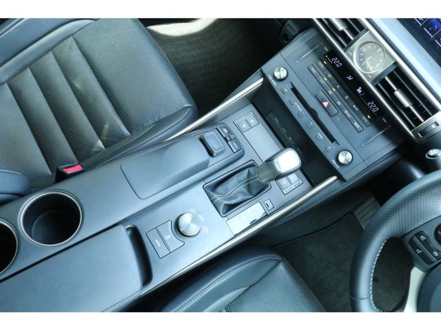 TOYOTA LEXUS IS250 2015