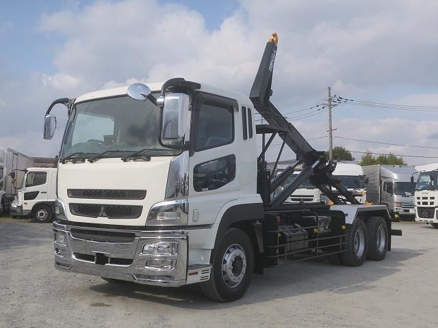 MITSUBISHI FUSOU SUPER GREAT 2011