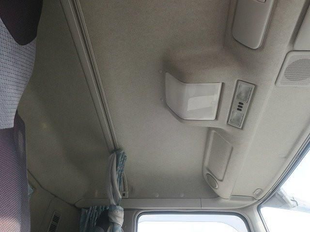 MITSUBISHI FUSOU SUPER GREAT 2011