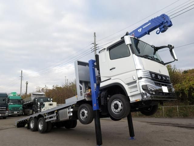 MITSUBISHI FUSOU SUPER GREAT 2025