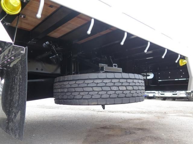 MITSUBISHI FUSOU SUPER GREAT 2025