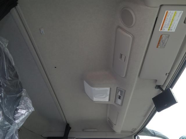 MITSUBISHI FUSOU SUPER GREAT 2025