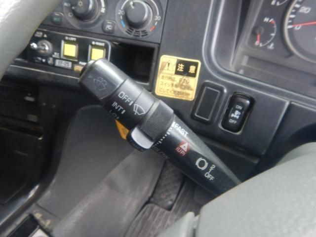 MITSUBISHI FUSOU SUPER GREAT 2008