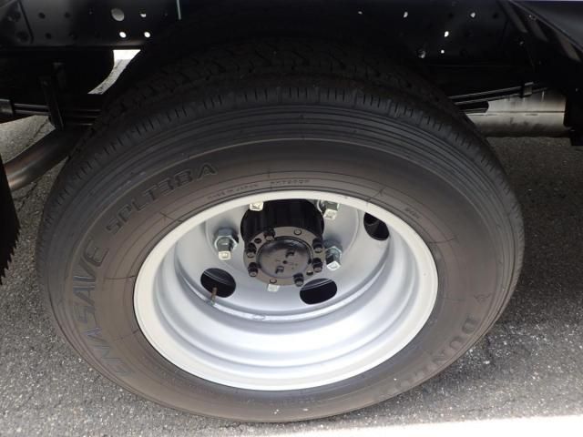 MITSUBISHI CANTER 2025