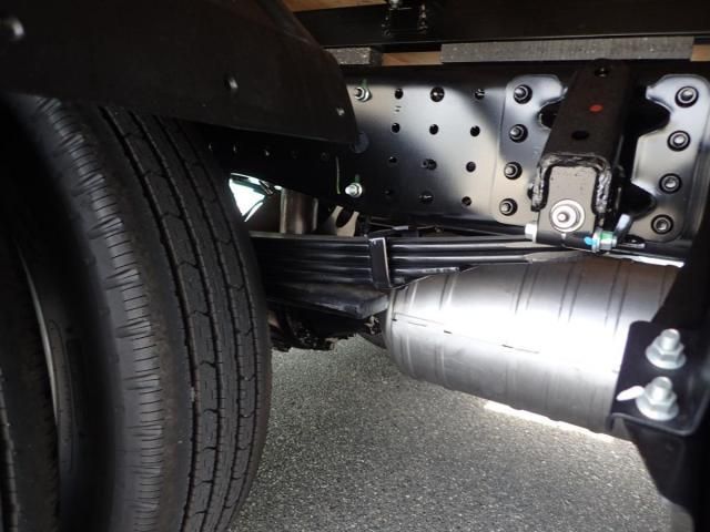 MITSUBISHI CANTER 2025