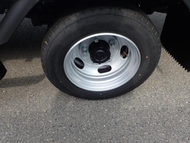 MITSUBISHI CANTER 2025