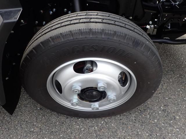 MITSUBISHI CANTER 2025