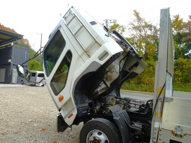 MITSUBISHI FUSOU FIGHTER 2019