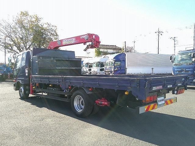 MITSUBISHI FUSOU FIGHTER 2011