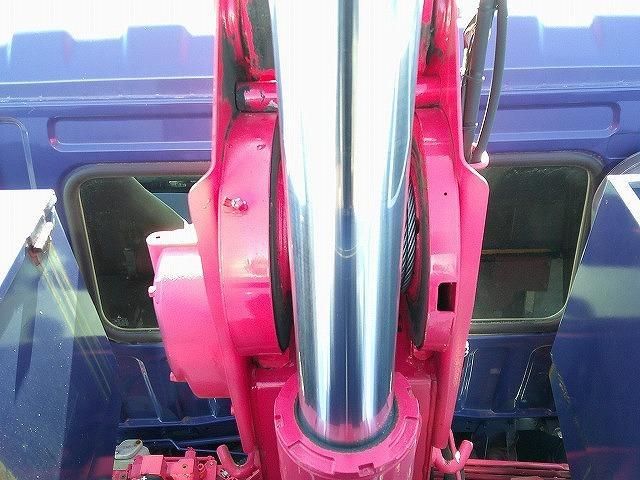 MITSUBISHI FUSOU FIGHTER 2011