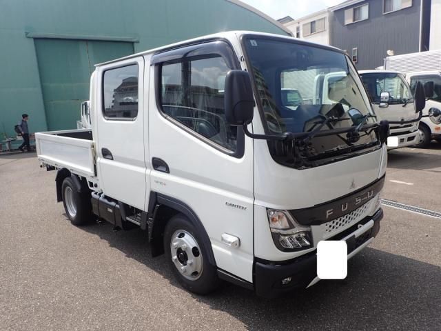 MITSUBISHI CANTER 2025