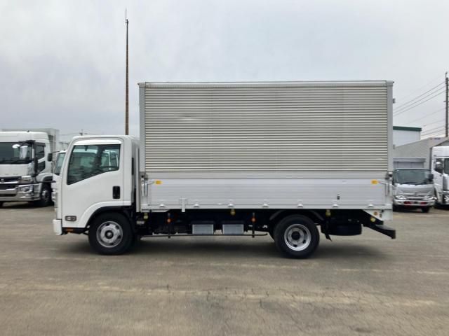 ISUZU ELF 2019