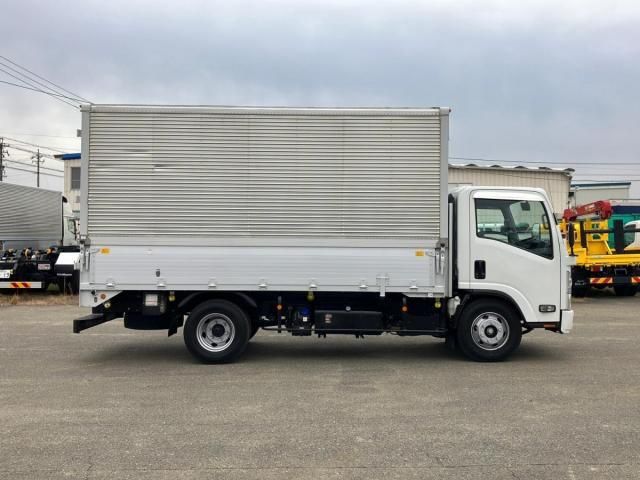 ISUZU ELF 2019
