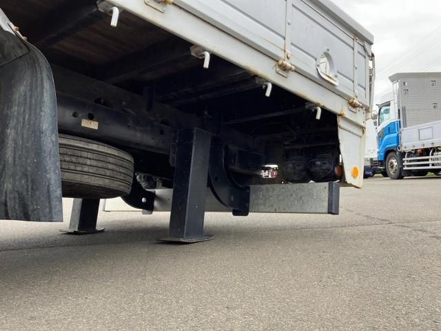 MITSUBISHI FUSOU FIGHTER 2006