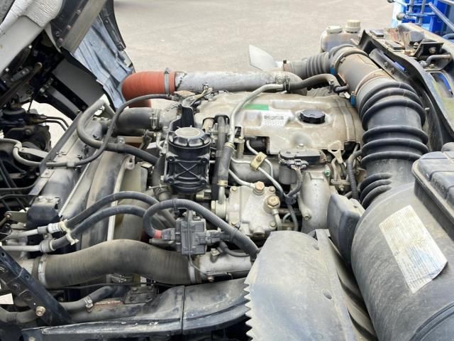 MITSUBISHI FUSOU FIGHTER 2006