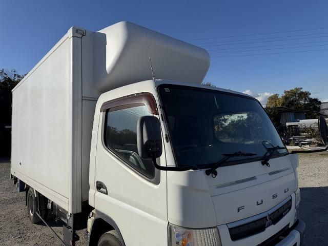 MITSUBISHI CANTER 2017