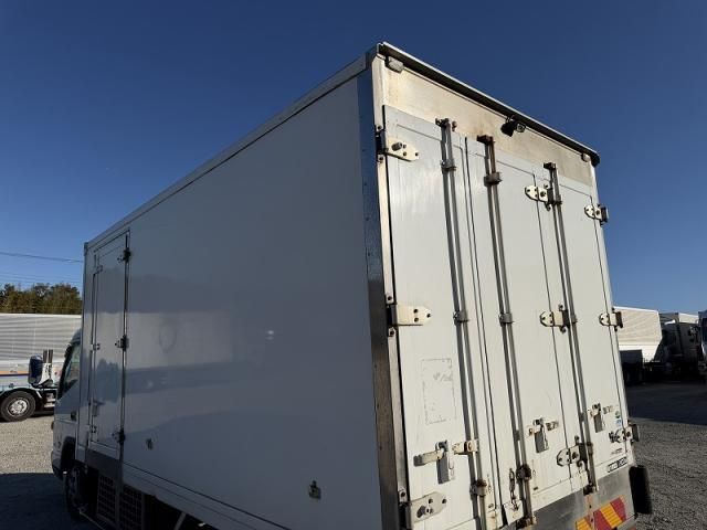 MITSUBISHI CANTER 2017