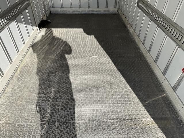 MITSUBISHI CANTER 2017