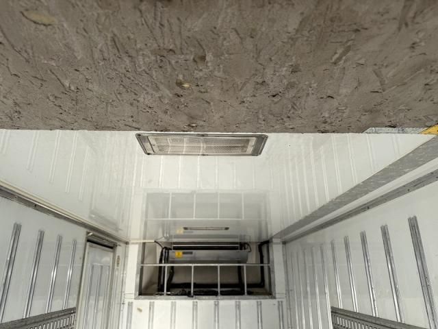 MITSUBISHI CANTER 2017