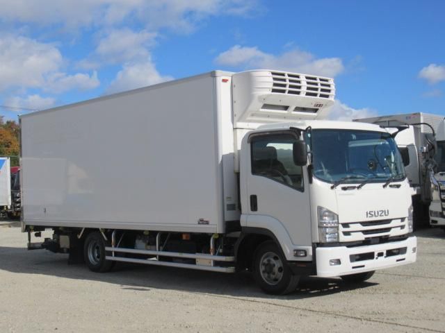 ISUZU FORWARD 2020