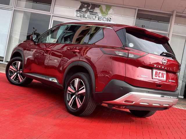 NISSAN X-TRAIL HYBRID 4WD 2024