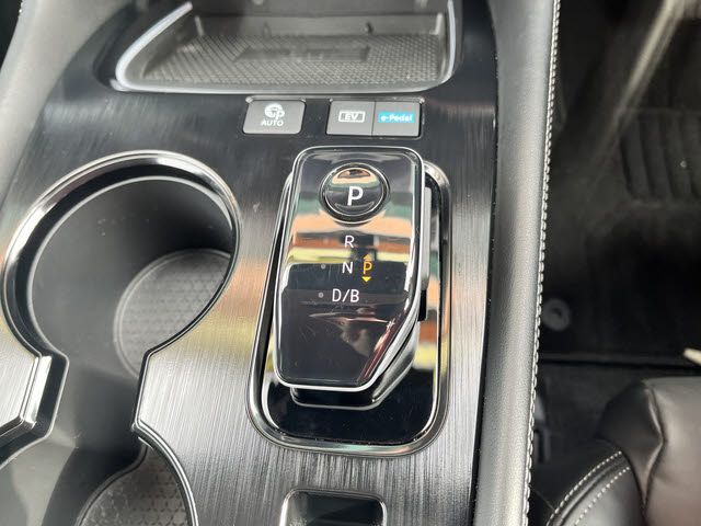 NISSAN X-TRAIL HYBRID 4WD 2024