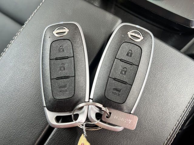 NISSAN X-TRAIL HYBRID 4WD 2024