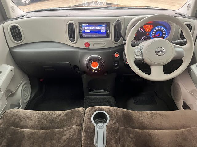 NISSAN CUBE 2017