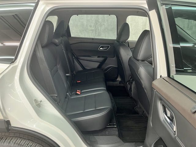 NISSAN X-TRAIL HYBRID 4WD 2024