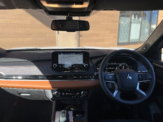 MITSUBISHI OUTLANDER PHEV 2022