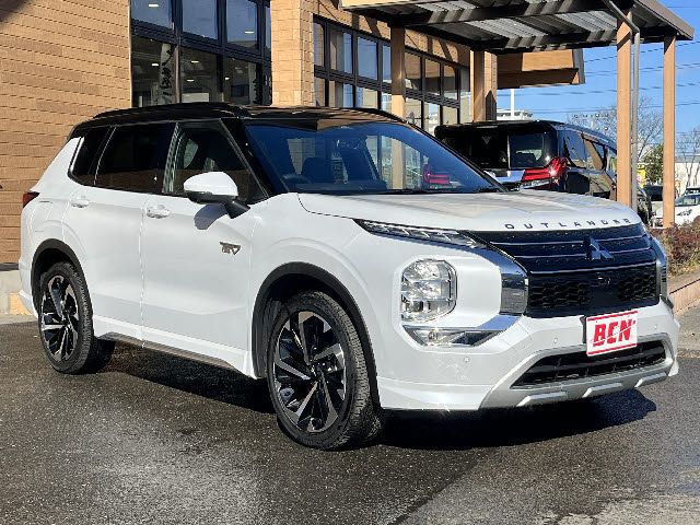 MITSUBISHI OUTLANDER PHEV 2022