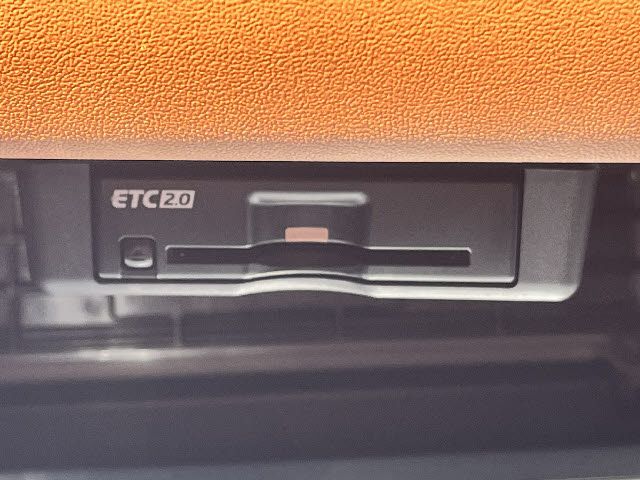 MITSUBISHI OUTLANDER PHEV 2022