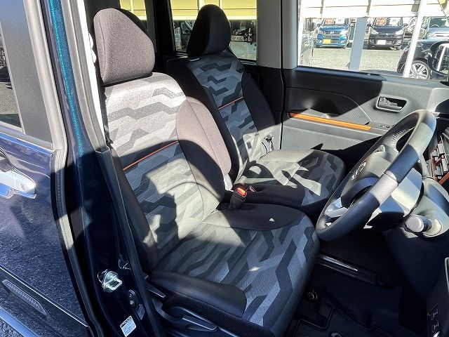 DAIHATSU TANTO FAN CROSS 2023