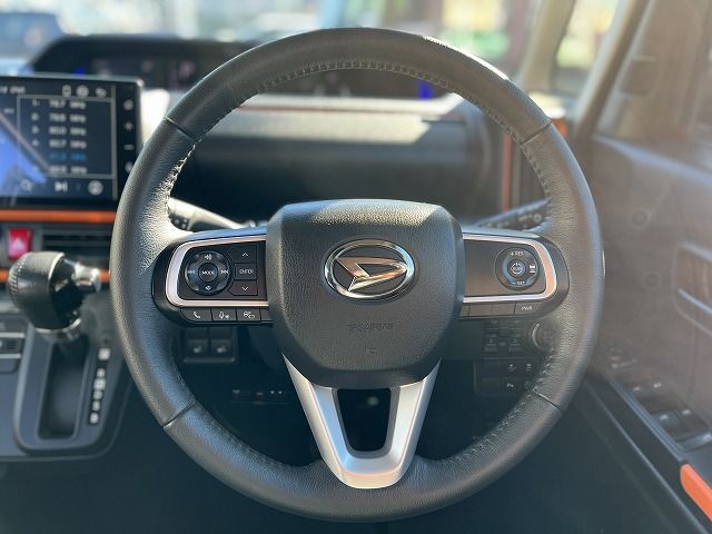 DAIHATSU TANTO FAN CROSS 2023