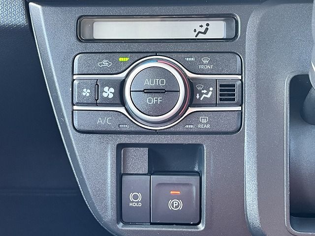 DAIHATSU TANTO FAN CROSS 2023