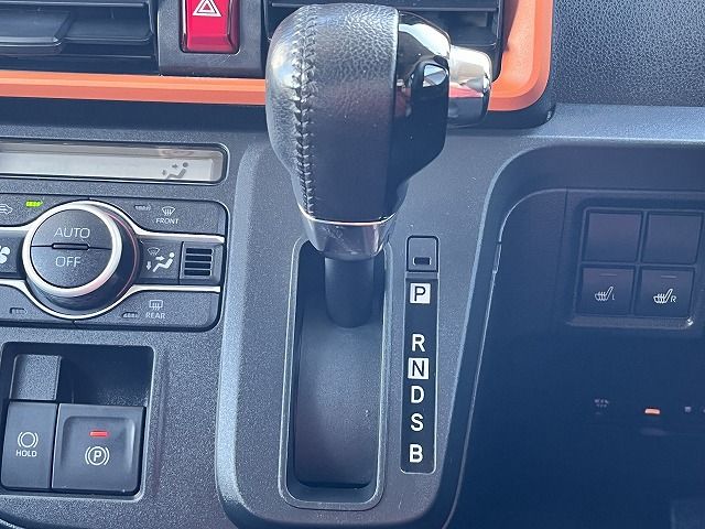 DAIHATSU TANTO FAN CROSS 2023