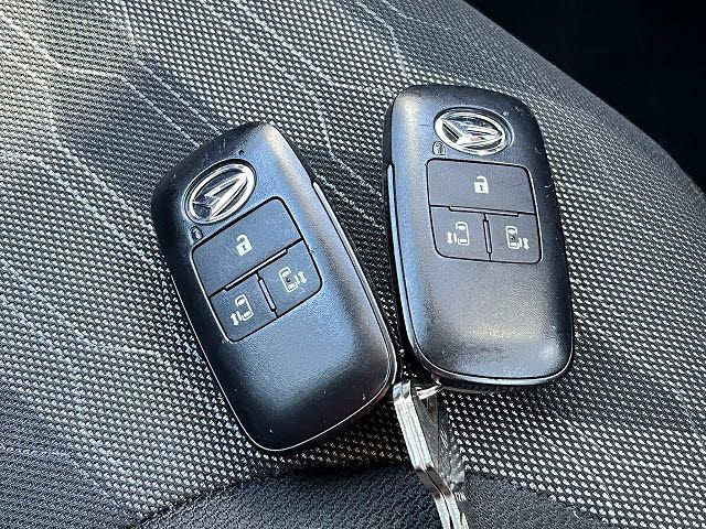 DAIHATSU TANTO FAN CROSS 2023