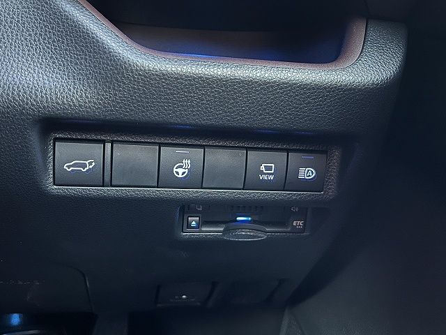 TOYOTA RAV4 4WD 2022