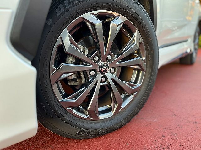 TOYOTA RAV4 4WD 2022