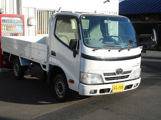 TOYOTA DYNA 2013