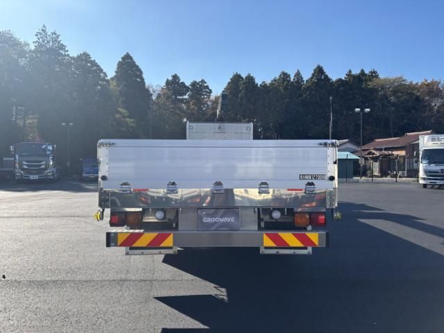 MITSUBISHI FUSOU SUPER GREAT 2021