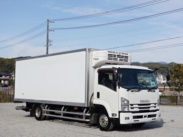 ISUZU FORWARD 2017