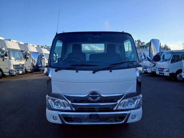 HINO DUTRO 2020