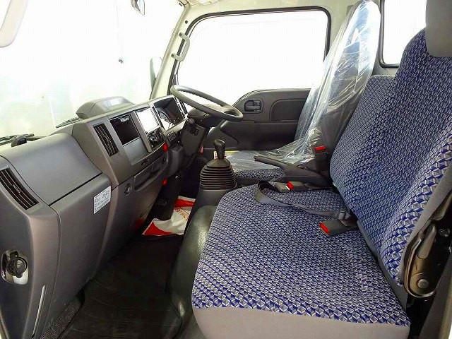 ISUZU ELF 2023