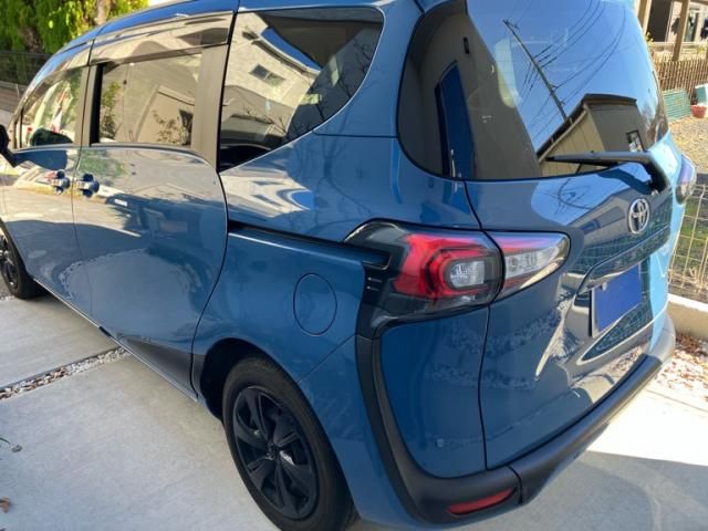 TOYOTA SIENTA 2022