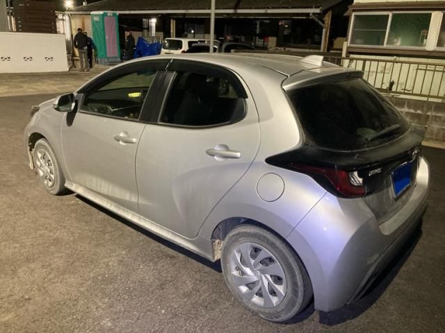 TOYOTA YARIS HYBRID 2020