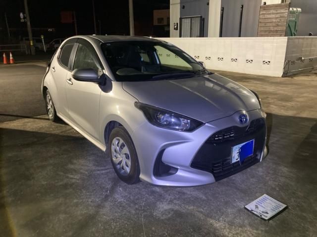 TOYOTA YARIS HYBRID 2020