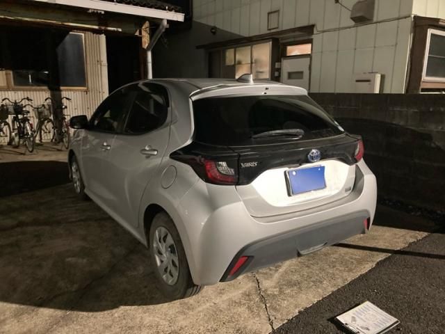 TOYOTA YARIS HYBRID 2020