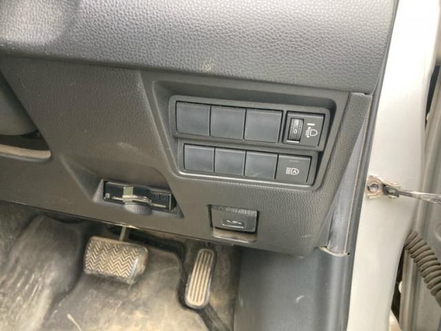 TOYOTA YARIS HYBRID 2020